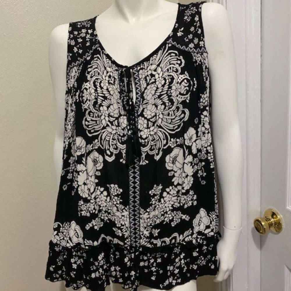 Black and White XXL Bila tunic